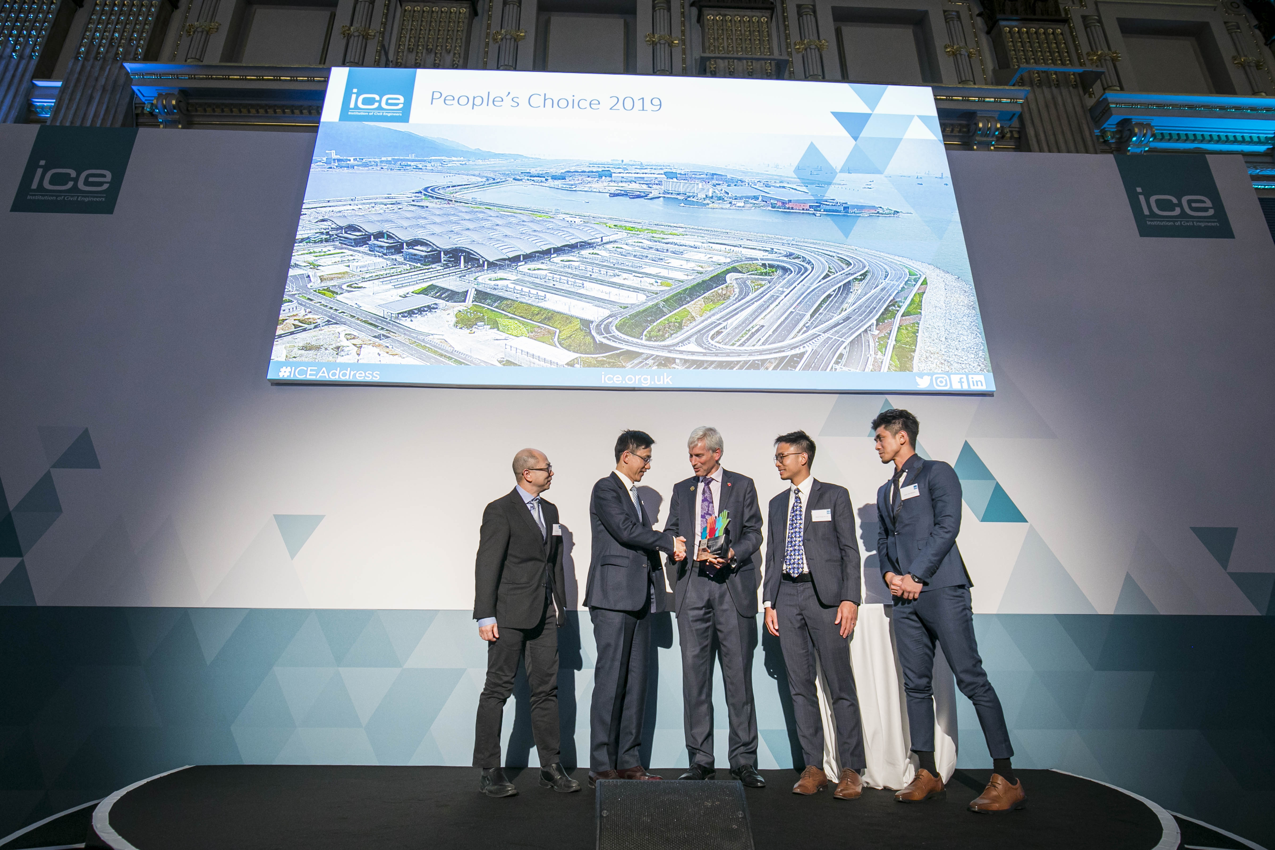 The Hong Kong-Zhuhai-Macao Bridge Hong Kong Section project (comprising the Hong Kong Link Road and Hong Kong Port) was awarded the Institution of Civil Engineers (ICE) People's Choice Award 2019