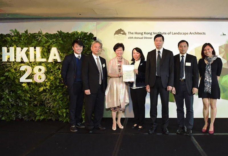 The Hong Kong Institute of Landscape Architects Design Awards 2016 - Landscape management category - Silver Award presented to Highways Department - Proactive revitalization of senescent Acacia slopes