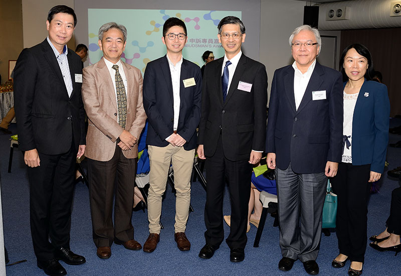 The Ombudsman's Awards 2016 for Officers of Public Organisations presented to Mr. Augustine LAM, Landscape Architect/VM (H&Is) The Ombudsman's Awards 2016 for Officers of Public Organisations presented to Mr. Augustine LAM, Landscape Architect/VM (H&Is)